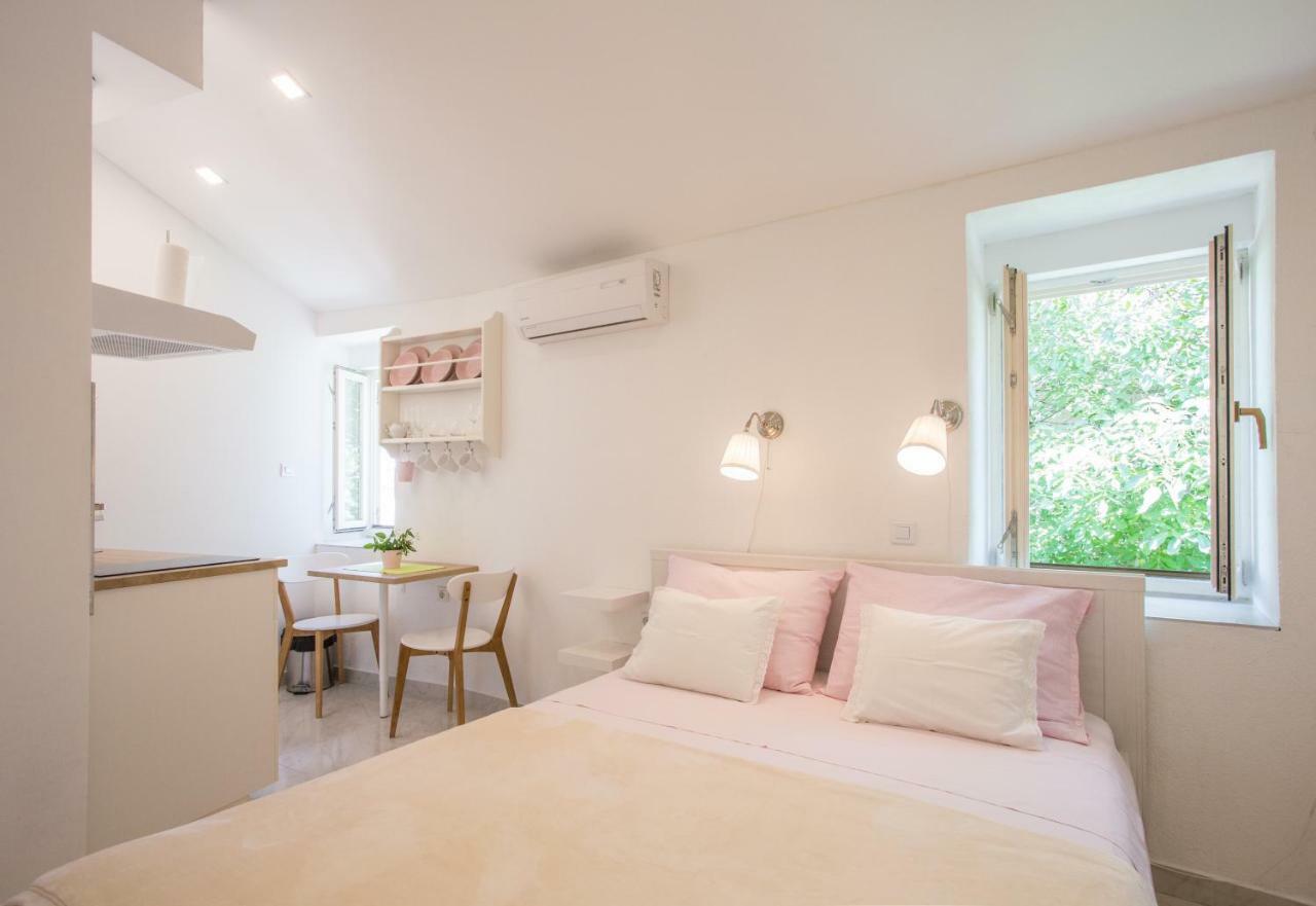 Apartment In Vis Historic Center - Mikula, Ljubica, Toma ภายนอก รูปภาพ